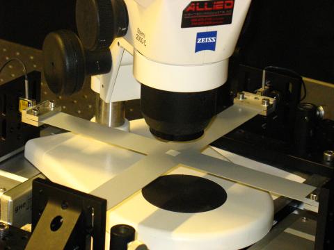 stretcher_with_microscope_0.jpg